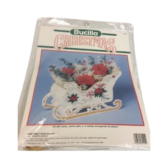 Christmas Rose Sleigh Plastic Canvas Kit Bucilla 61141 NOS 1990 - Picture 4 of 5